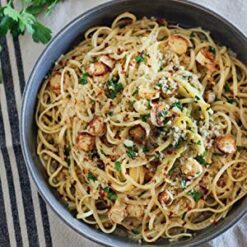 The Meatless Monday Family Cookbook - Vegan Scampi