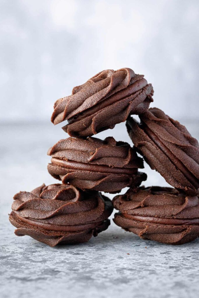 Chocolate Viennese Whirls (Vegan) - Domestic Gothess